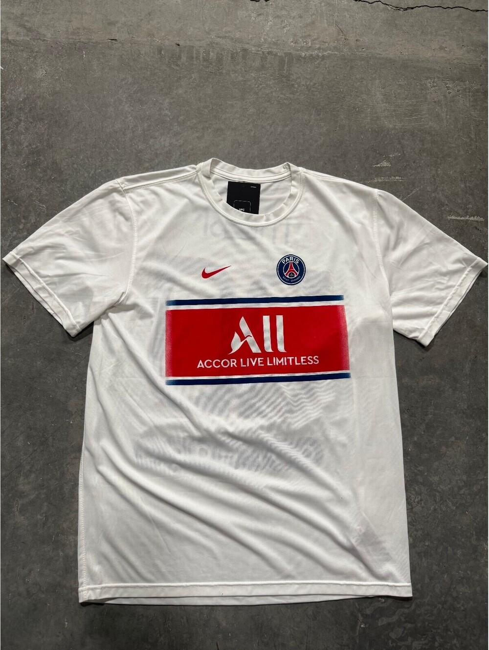 Nike PSG Lionel Messi #30 Name Number T-Shirt White M NWT